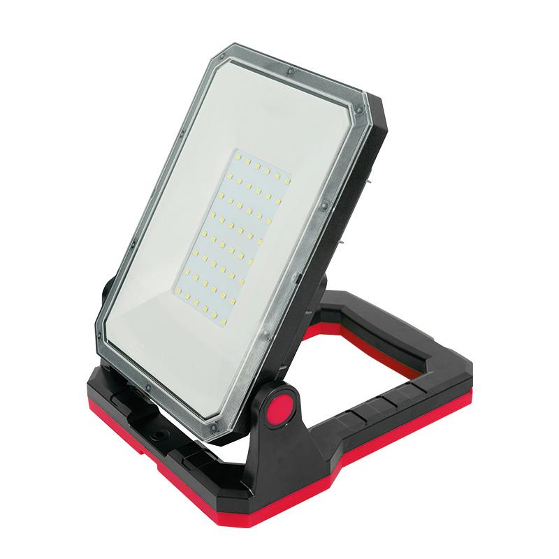 FOCO LED PLEGABLE PAMACON 20W 1.800 LUMENS